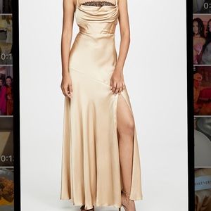 Fame & Partners the maya dress